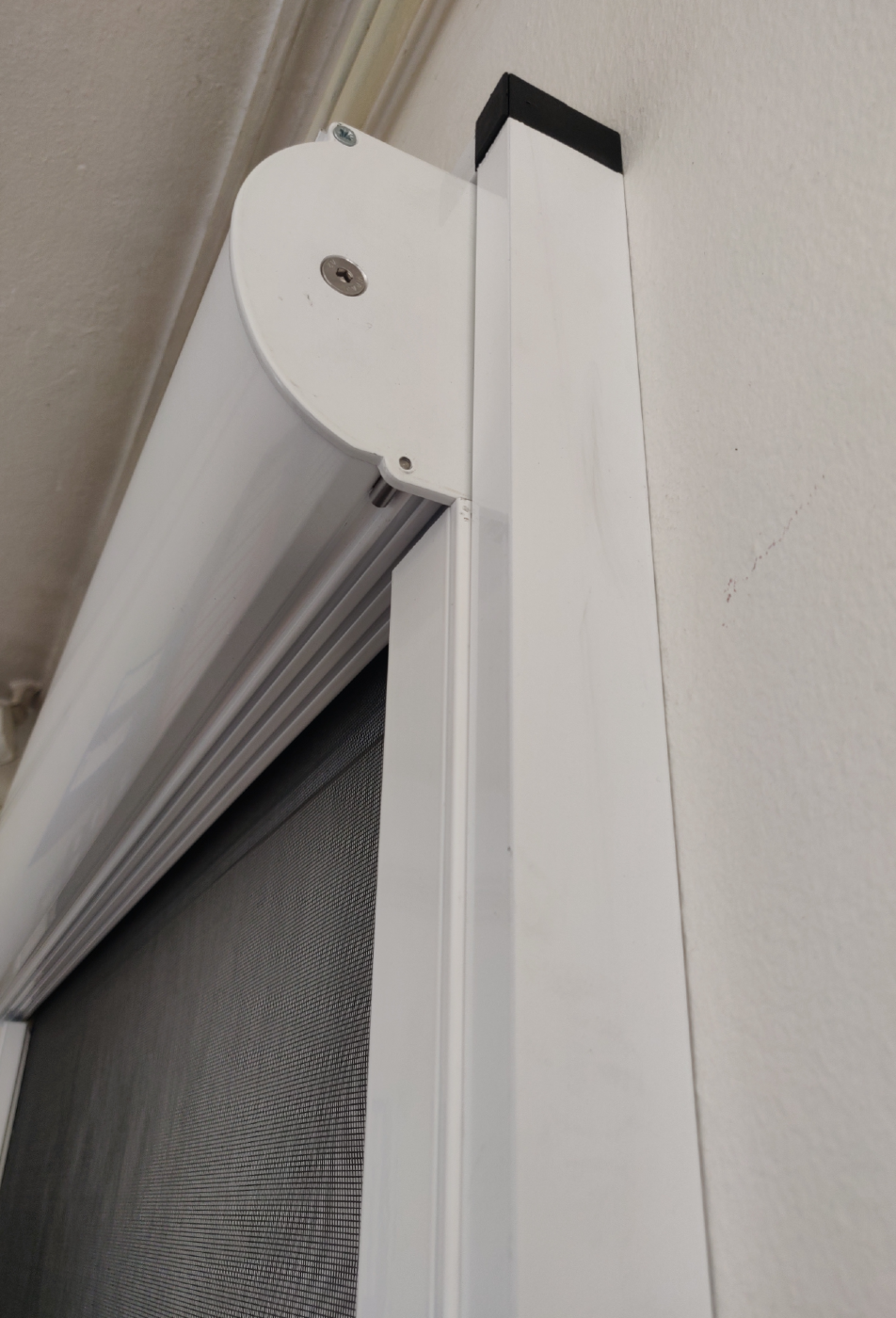 Ares Mont - motorizirani komarnik sa daljinskim upravljacem (2)